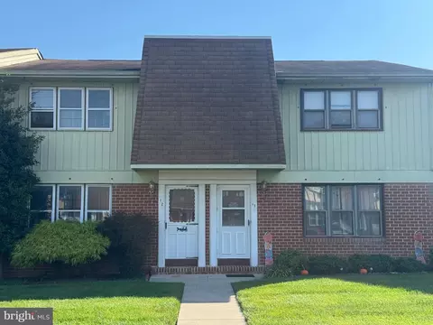 1964 Oak Rd E #I2, Vineland, NJ 08361