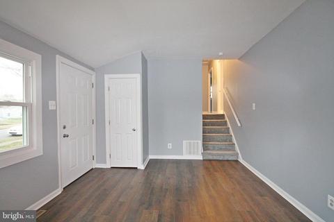 1040 Crest Rd, Pine Hill, NJ 08021 photo 3