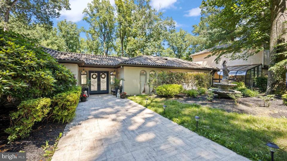 1121 Winding Dr, Cherry Hill, NJ 08003 64 Photos MLS NJCD2028020