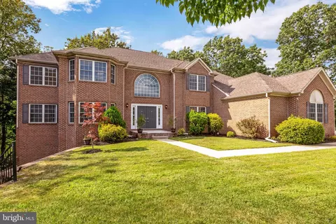 7 Jillians Way, Voorhees, NJ 08043