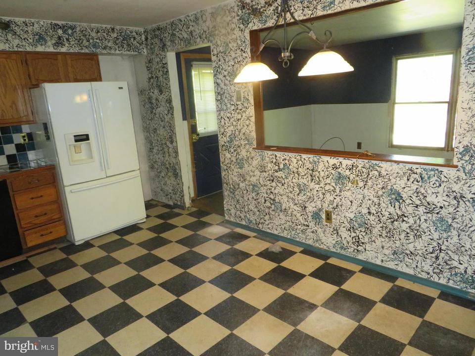  1038 Central Ave, Runnemede, NJ 08078 photo 7