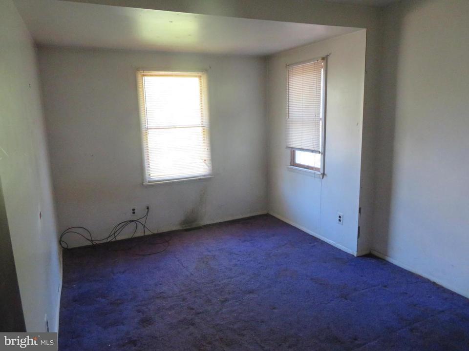  1038 Central Ave, Runnemede, NJ 08078 photo 19