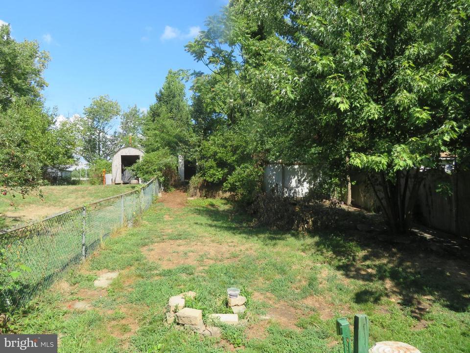  1038 Central Ave, Runnemede, NJ 08078 photo 12