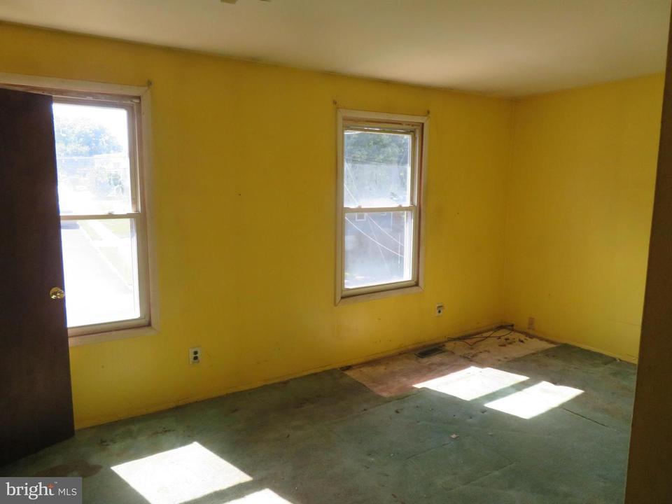  1038 Central Ave, Runnemede, NJ 08078 photo 15