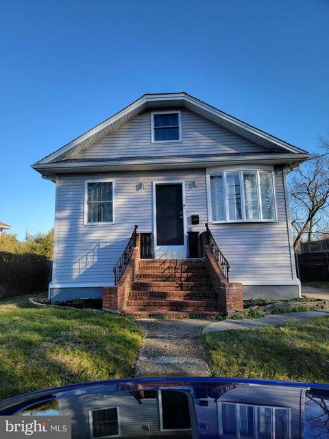 236 Centre Ave, Mount Ephraim, NJ 08059