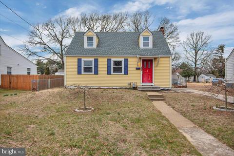 409 W Evesham Rd, Runnemede, NJ 08078