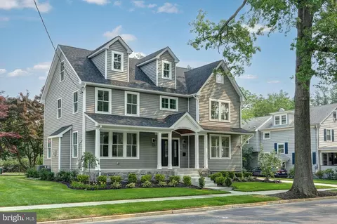 303 Lincoln Ave, Haddonfield, NJ 08033