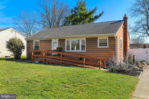 40 Newell Ave, Cherry Hill, NJ 08034
