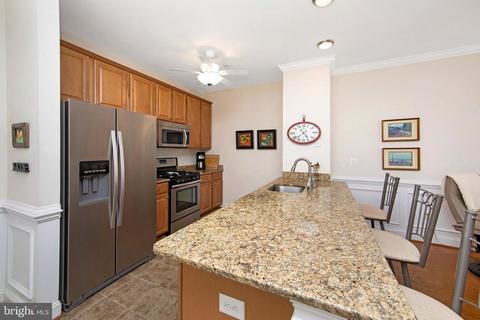 401 E Atlantic Ave #302, Haddon Heights, NJ 08035
