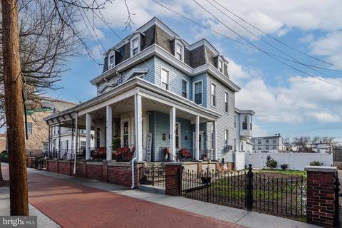 414 Monmouth St, Gloucester City, NJ 08030