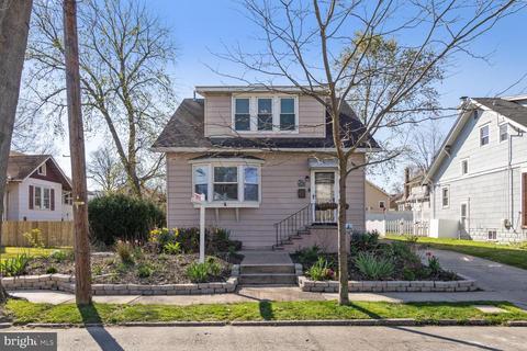 8 E Clinton Ave, Oaklyn, NJ 08107