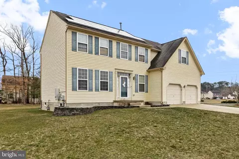 36 English Ivy Dr, Sicklerville, NJ 08081