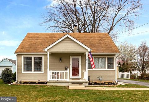 206 Patricia Ln, Runnemede, NJ 08078