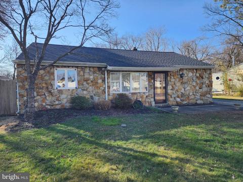 416 Holly Ave, Gloucester City, NJ 08030