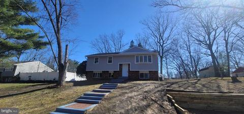 68 Diamond Ave, Pine Hill, NJ 08021