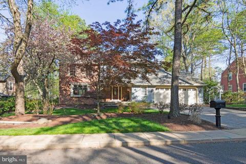 5 Battery Hill Dr, Voorhees, NJ 08043