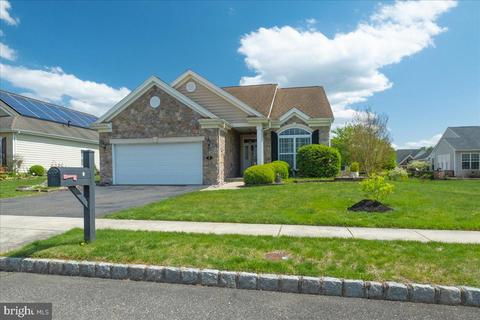 8 Springfield Ave, Berlin, NJ 08009