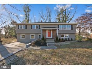 132 Maurer Ave, Laurel Springs, NJ 08021