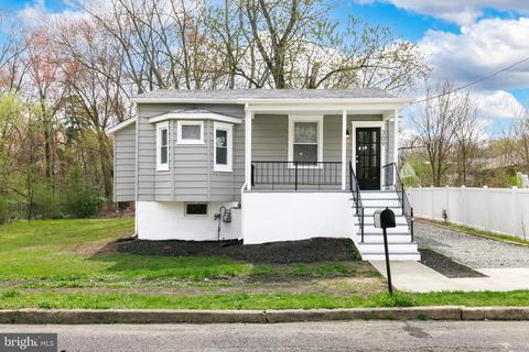 309 Cedar Ave, Somerdale, NJ 08083