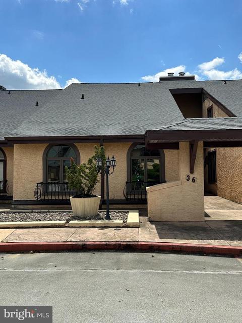 36 Centura, Cherry Hill, NJ 08003