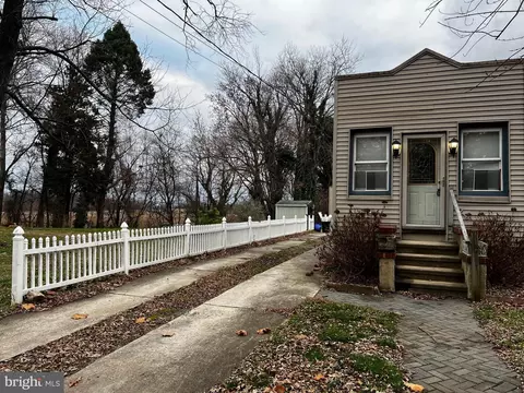 129 Princeton Ave, Gloucester City, NJ 08030