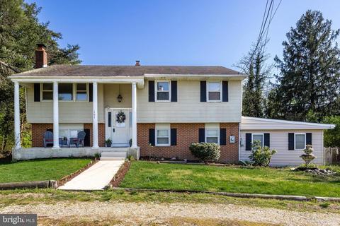107 Lotus Ave, Voorhees, NJ 08043