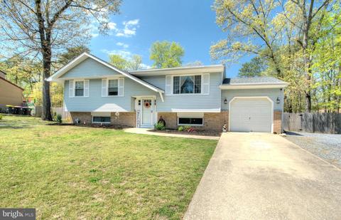 235 Peppermill Rd, West Berlin, NJ 08091