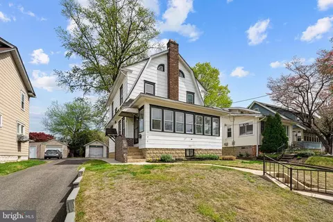 127 Woodland Ter, Oaklyn, NJ 08107