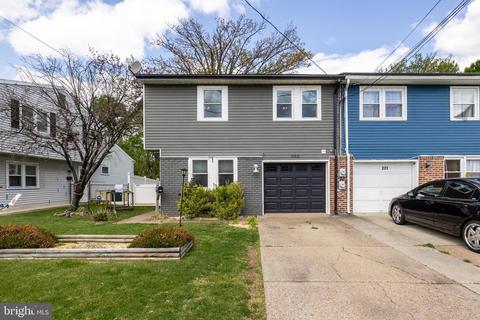 223 Kennedy Blvd, Bellmawr, NJ 08031