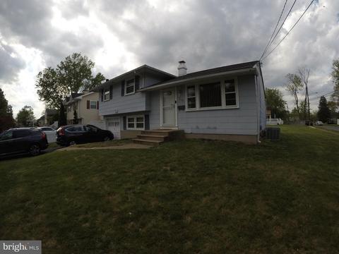 243 Frankford Ave, Blackwood, NJ 08012
