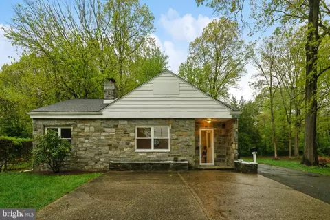 43 Blackwood Clementon Rd, Lindenwold, NJ 08021