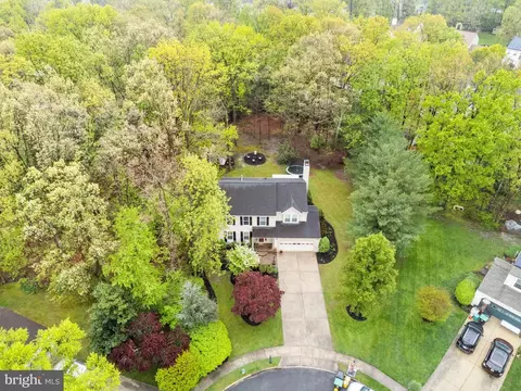 18 Touchstone Ct, Sicklerville, NJ 08081