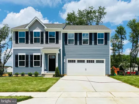 108 Carrisa Ln, Sicklerville, NJ 08081
