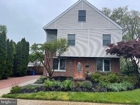 121 Charles Rd, Magnolia, NJ 08049