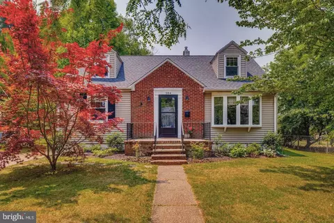 284 Bewley Rd, Haddonfield, NJ 08033