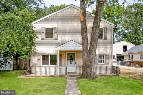 35 W 6th Ave, Pine Hill, NJ 08021