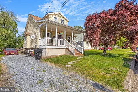 2544 42nd St, Pennsauken, NJ 08110