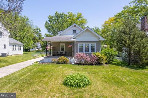 325 9th Ave, Haddon Heights, NJ 08035