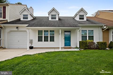 33 Wynnewood Dr, Voorhees, NJ 08043