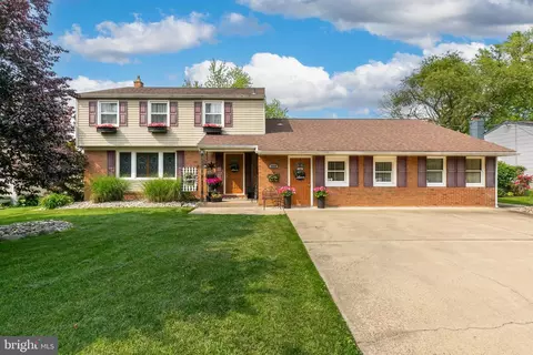 3020 Chapel Ave W, Cherry Hill, NJ 08002
