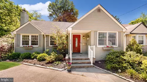 1018 Merrick Ave, Westmont, NJ 08108