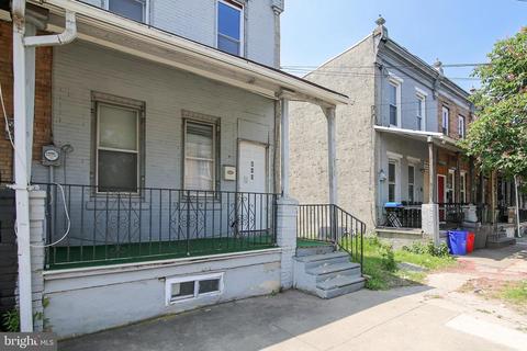 840 Elm St, Camden, NJ 08102