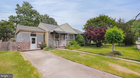 53 Hampshire Ave, Audubon, NJ 08106