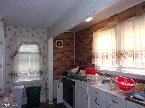 55 State Ave, Lindenwold, NJ 08021 photo 5