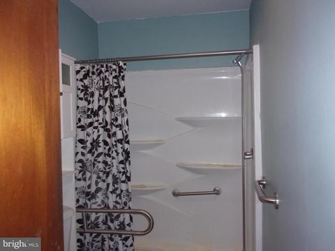 55 State Ave, Lindenwold, NJ 08021 photo 12