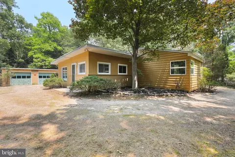 97 Kresson Gibbsboro Rd, Voorhees, NJ 08043