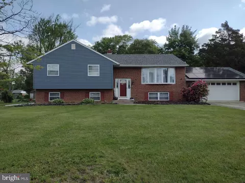 109 Victor Ave, Laurel Springs, NJ 08021