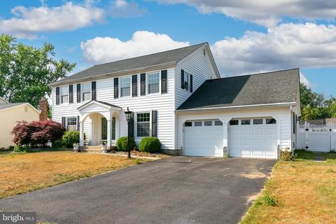 713 Southwick Cir, Somerdale, NJ 08083