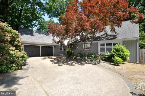 134 Partree Rd, Cherry Hill, NJ 08003
