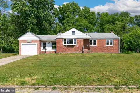 29 Deer Pond Blvd, Atco, NJ 08004